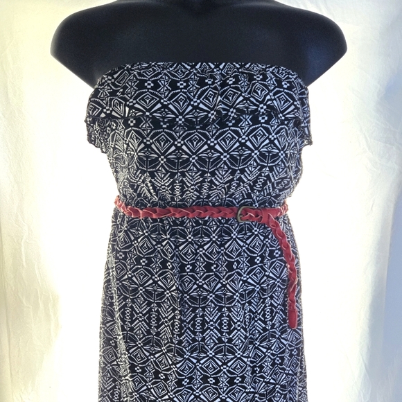 Trixxi High Low Dress EUC - Picture 4 of 10